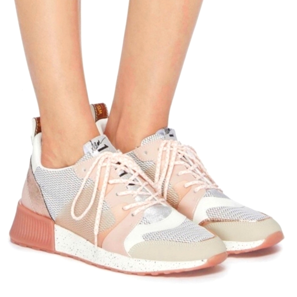 NWOT Sam Edelman Women's Rose Gold Darsie sneakers  size 7
